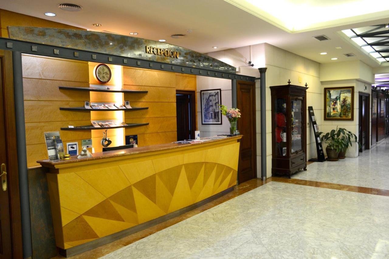 Hotel Alda El Suizo Ferrol Buitenkant foto