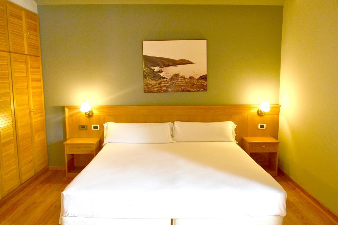 Hotel Alda El Suizo Ferrol Buitenkant foto